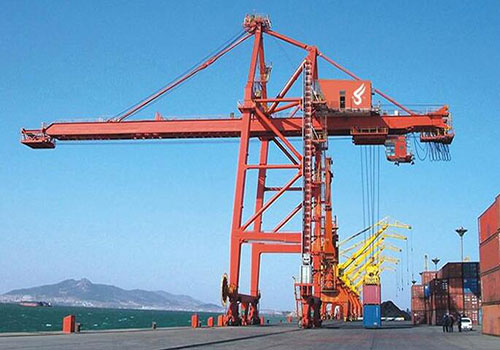 岸邊集裝箱起重機 岸邊集裝箱起重機